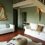 Rignana Estate - Art Retreats ファームステイ グレーヴェ・イン・キアンティ