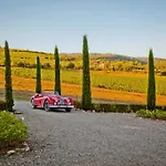 Rignana Estate - Art Retreats ファームステイ