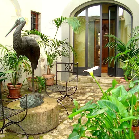 Rignana Estate - Art Retreats