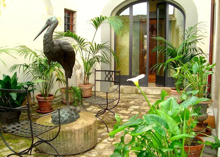 Rignana Estate - Art Retreats